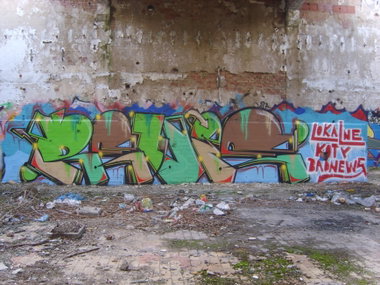 Graffiti Wall - Photo by Aver - REWOE, BN, BAD