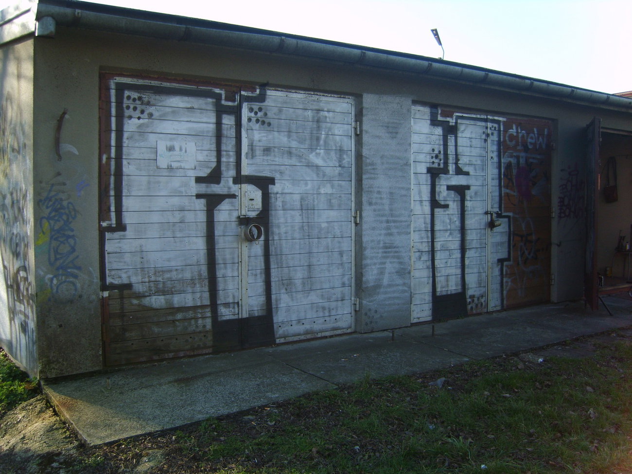 Graffiti Photo by Aver - KTH, CREW