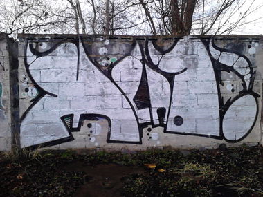 Graffiti Wall - Photo by Aver - MCND