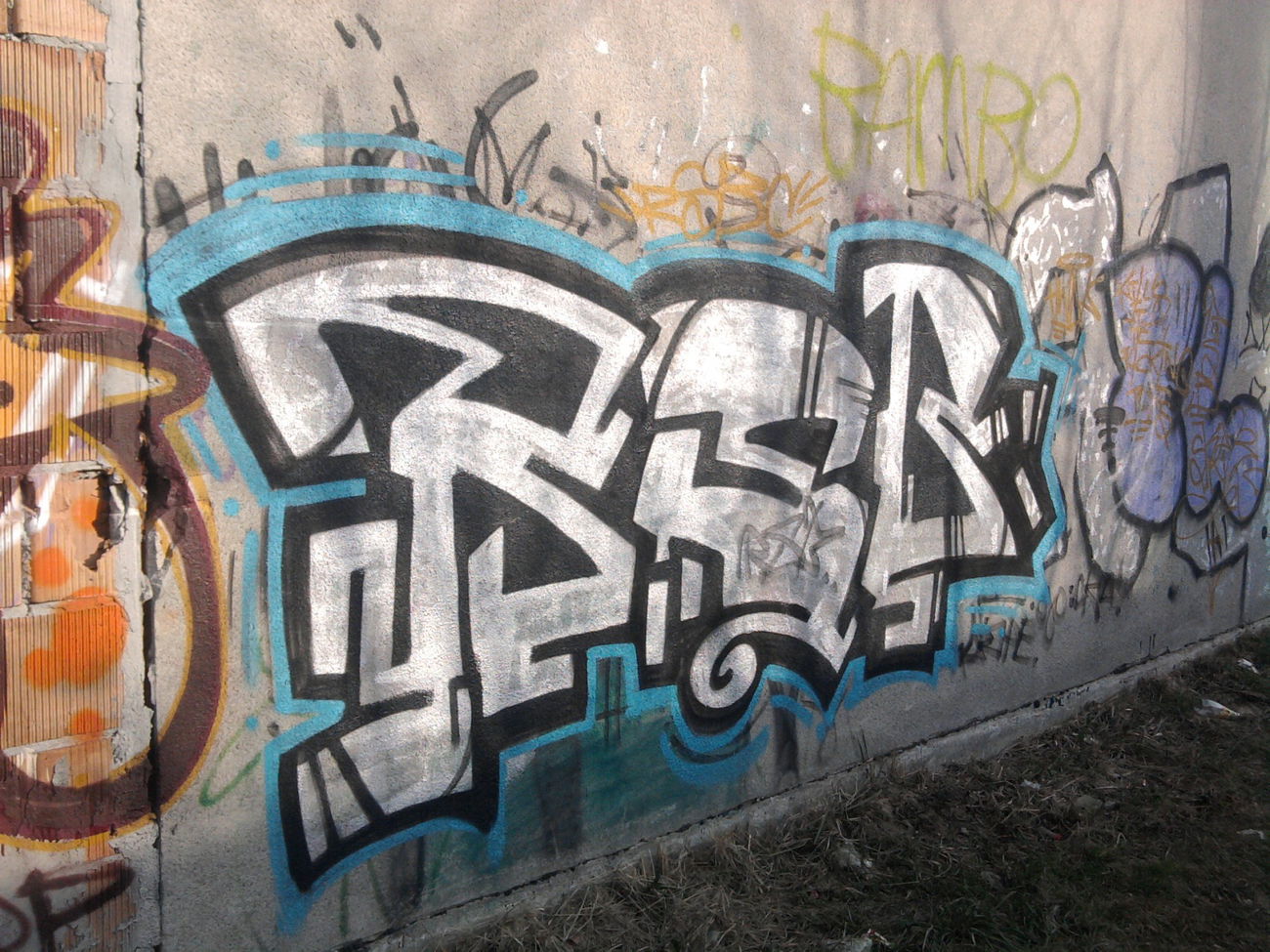 Graffiti Wall - Photo by Aver - RSB