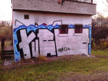 Graffiti Photo by Aver - YUROR, KTH, BAD