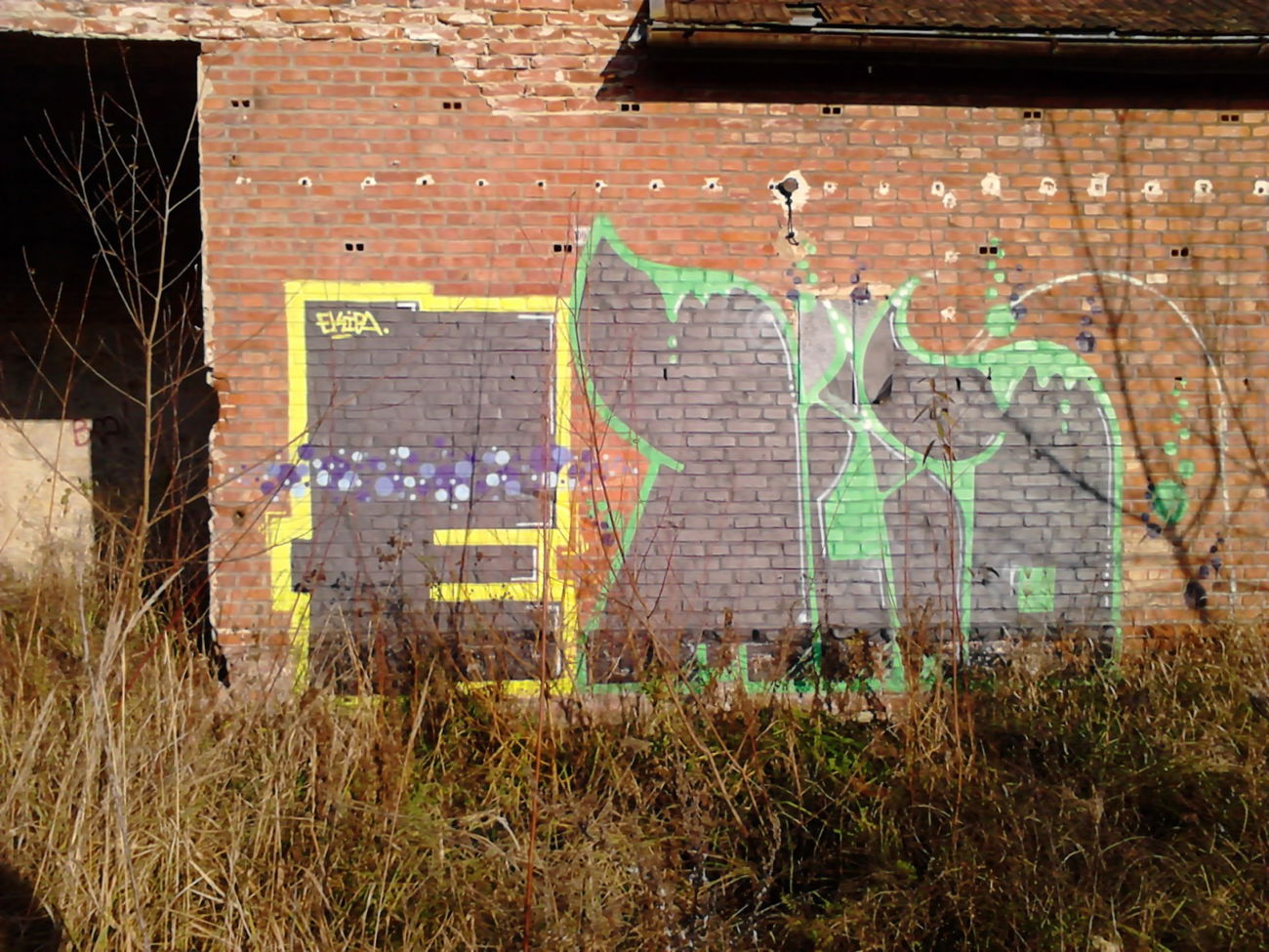 Graffiti Wall - Photo by Aver - E, MCND