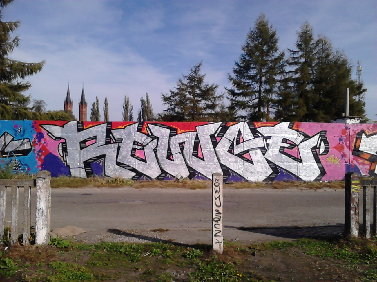 Graffiti Wall - Photo by Aver