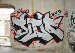 Graffiti Wall - Photo by Aver - TWA