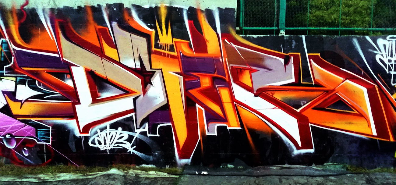 Graffiti Wall - Photo by AwsDoter - doter, aws, pikes (2016)