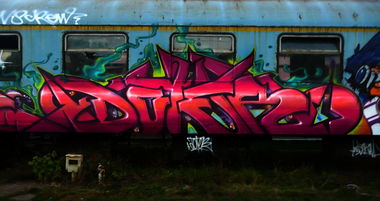 Graffiti Train - Photo by AwsDoter - doter, trash, aws (2014)