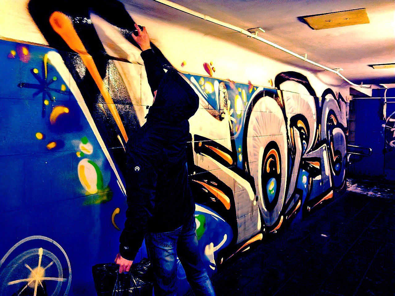 Graffiti Bombing - Photo by BARDO (2012)