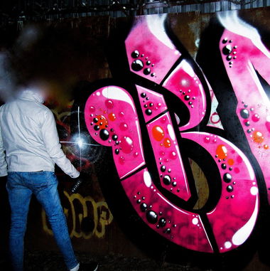 Graffiti Bombing - Photo by BARDO (2016)