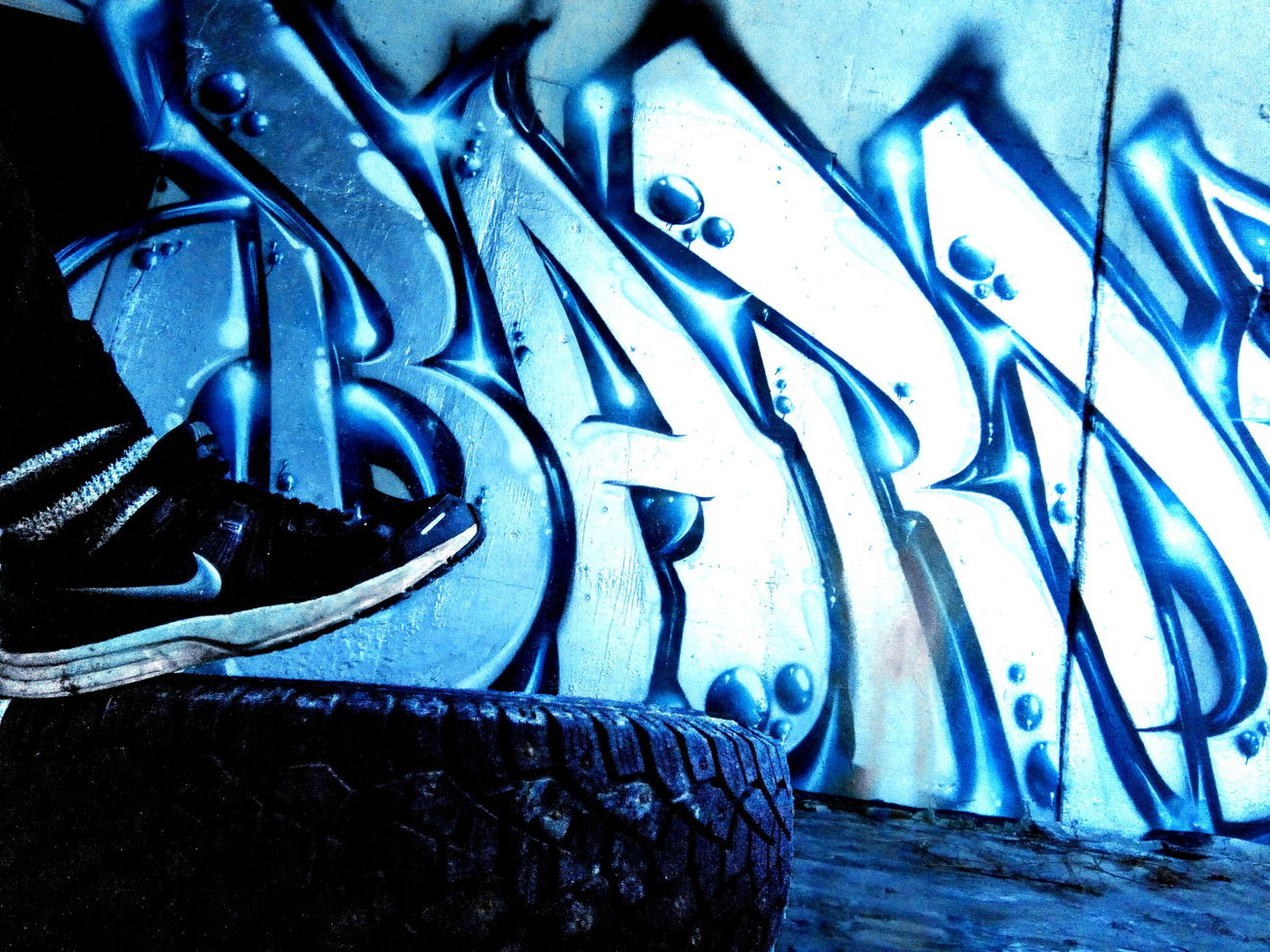 Graffiti Bombing - Photo by BARDO (2020)