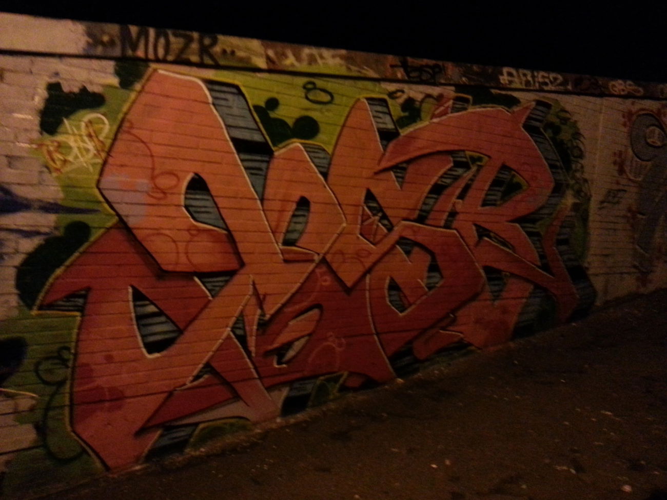 Graffiti Wall - Photo by BAREKFROMDRUS - Tosp, tosb (2017)