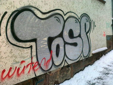 Graffiti Wall in Marburg - Photo by BAREKFROMDRUS - tosp (2012)