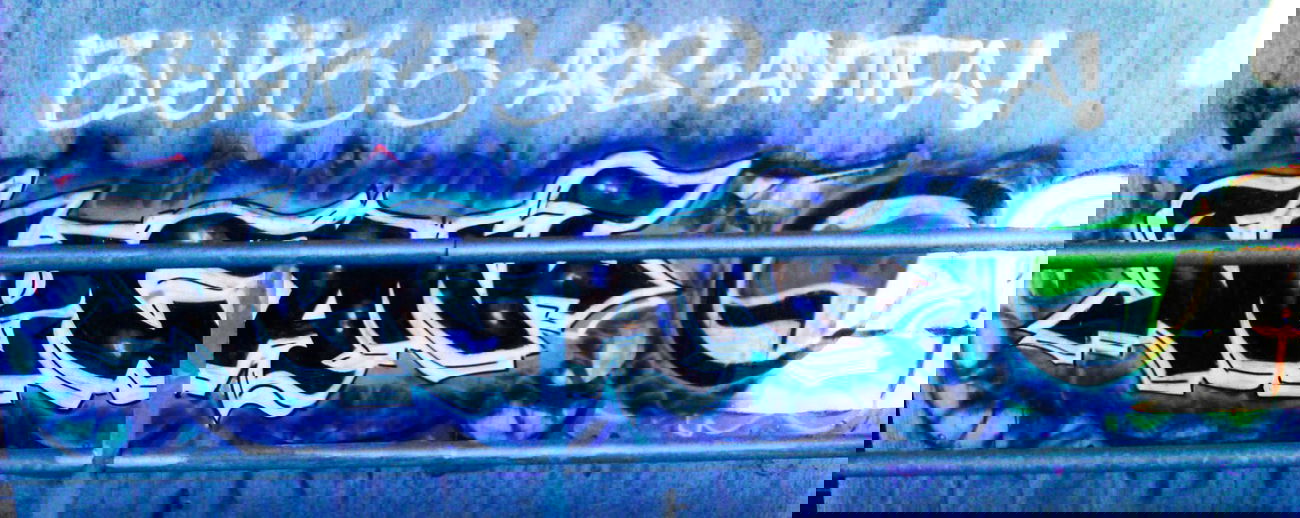 Graffiti Wall - Photo by BEERONE - vegan, aks, style (2014)