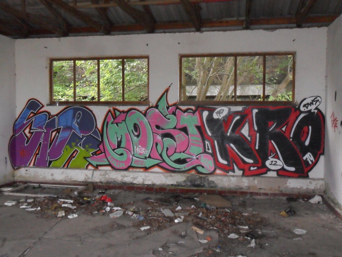 Graffiti Wall in Stralsund - Photo by BEERONE - most, hall, stralsund