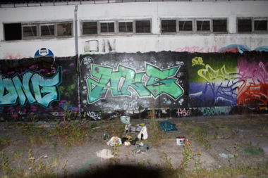 Graffiti Wall - Photo by BEERONE - ong, aks, beser