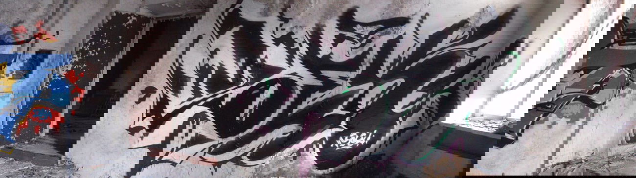 Graffiti Wall in Krasnoyarsk - Photo by BEKNMAN - Bek?21(1994) (2013)