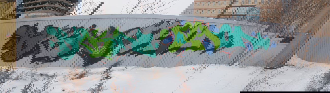 Graffiti Bombing in Krasnoyarsk - Photo by BEKNMAN - Bekn, Dron, !994 (2014)