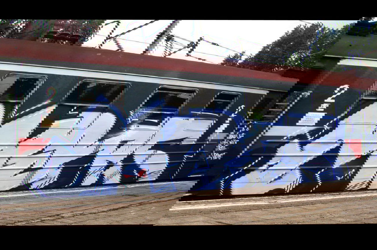 Graffiti Train - Photo by BLACKCHARLIE