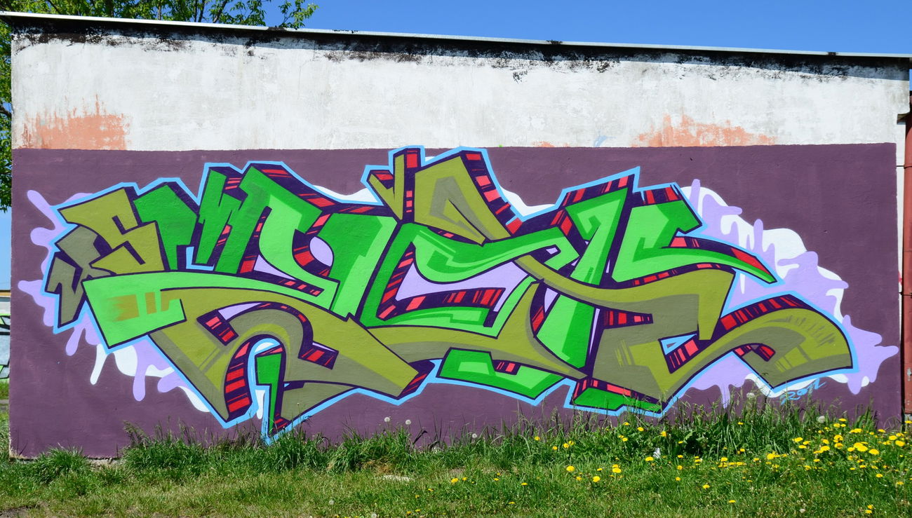 Graffiti Wall in Polska - Photo by BLOKY - usp, undergroundstylepeople (2011)