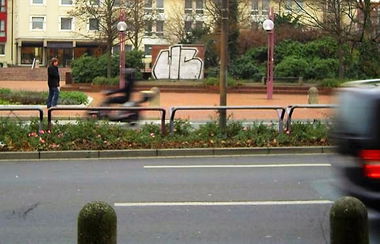 Graffiti Bombing - Photo by BOND001 - WCMF, Osnabrück (2005)