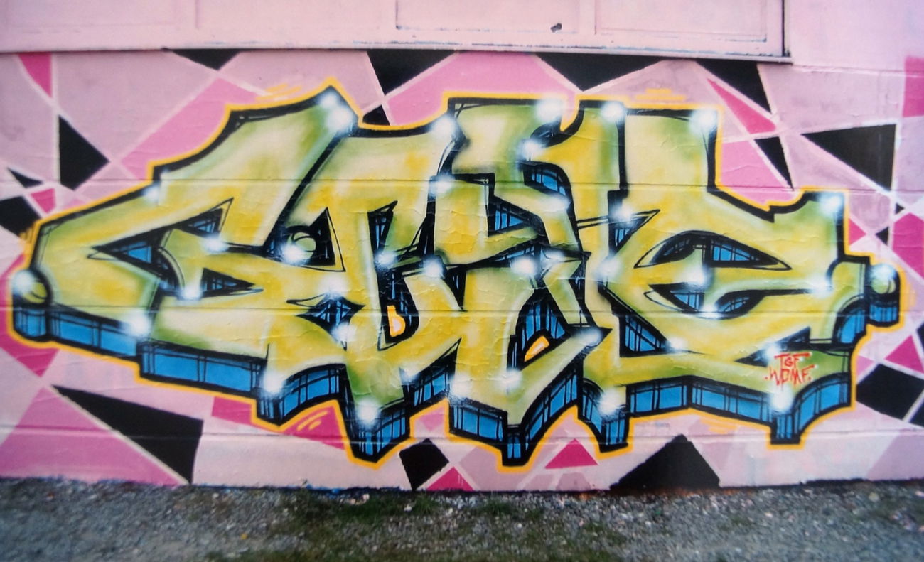 Graffiti Wall - Photo by BOND001 - Osnabrück, TGF, WCMF (2012)