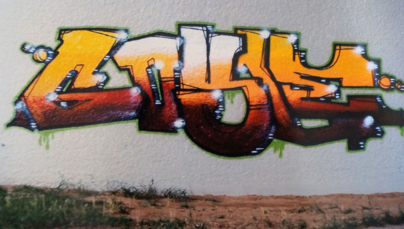 Graffiti Bombing - Photo by BOND001 - Osnabrück, TGF, WCMF (2013)