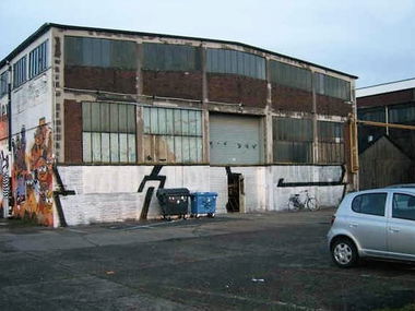 Graffiti Bombing - Photo by BOND001 - WCMF, Osnabrück (2005)