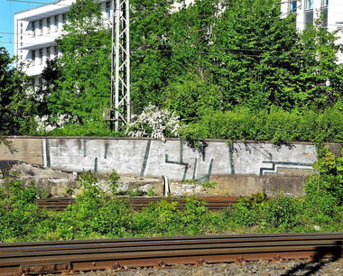 Graffiti Bombing in Deutschland - Photo by BOND001 - WCMF, TGF, Osnabrück (2007)