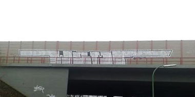 Graffiti Bombing - Photo by BOND001 - WCMF, Osnabrück (2005)