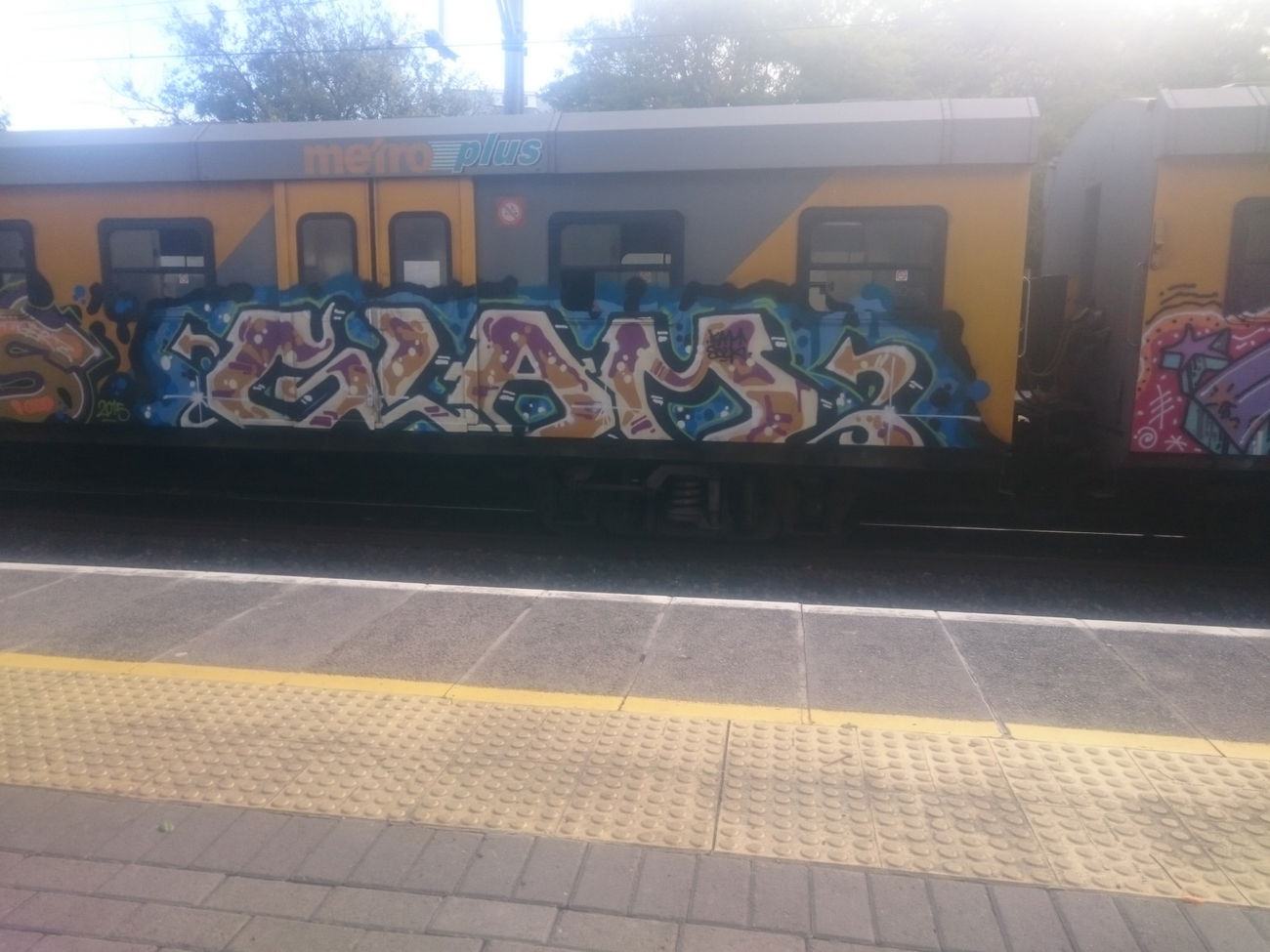 Graffiti Wall - Photo by BORS021 - GLAM