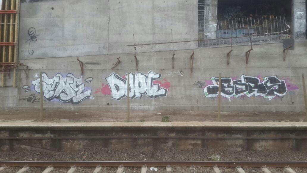Graffiti Wall - Photo by BORS021 - bors, dope, ozone (2015)