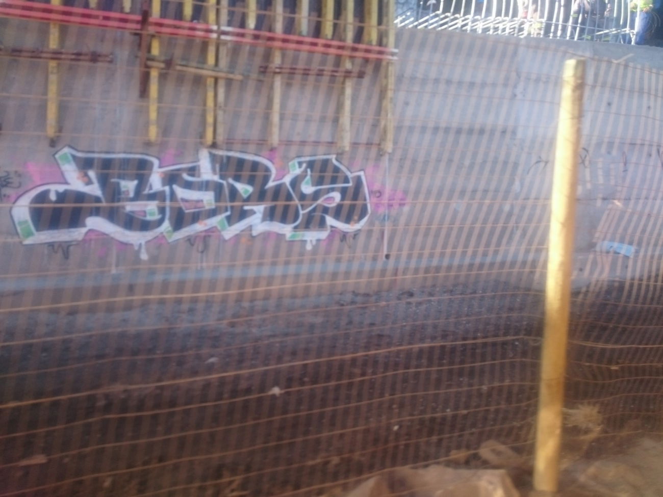 Graffiti Wall - Photo by BORS021 - BORS