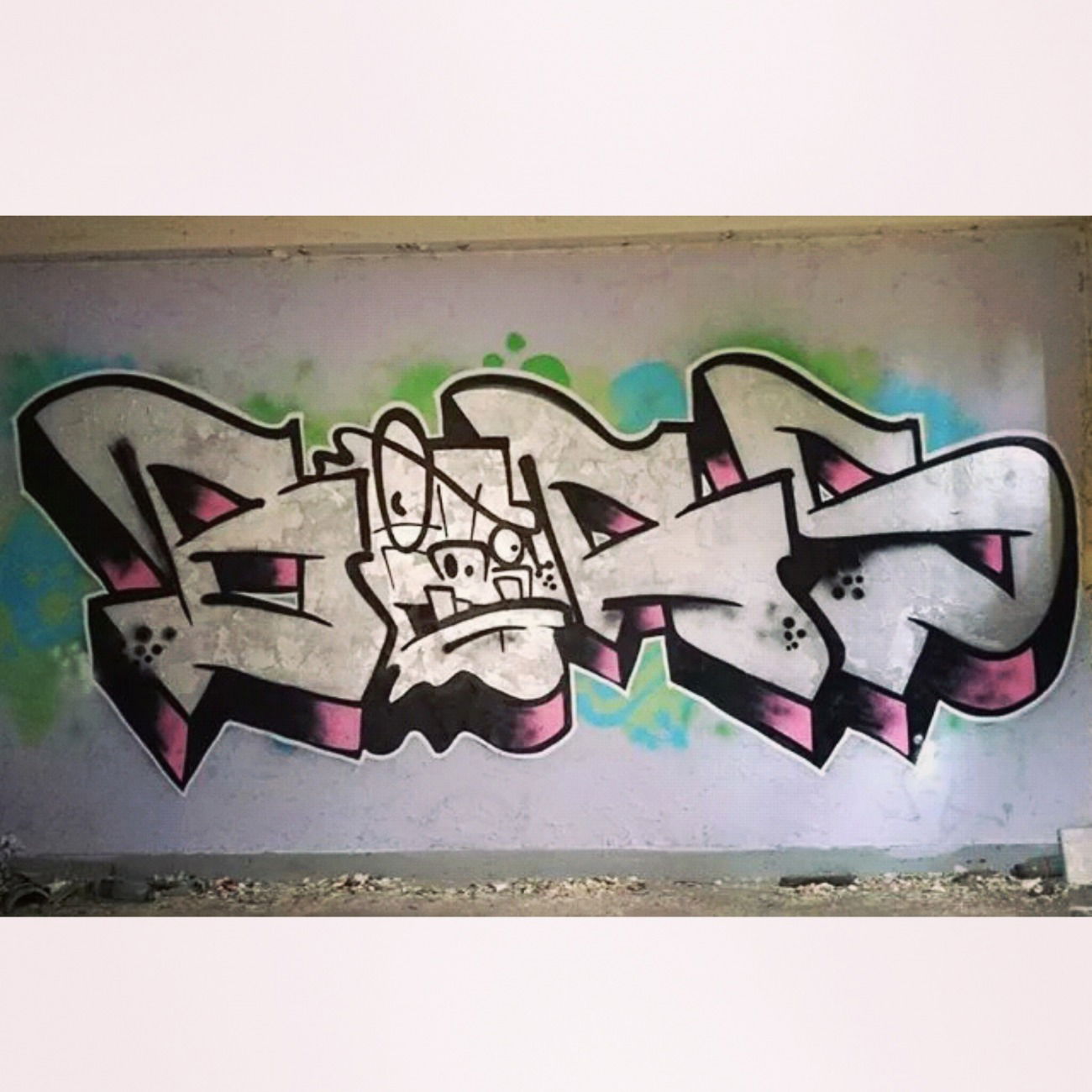 Graffiti Wall - Photo by BORS021 - bors