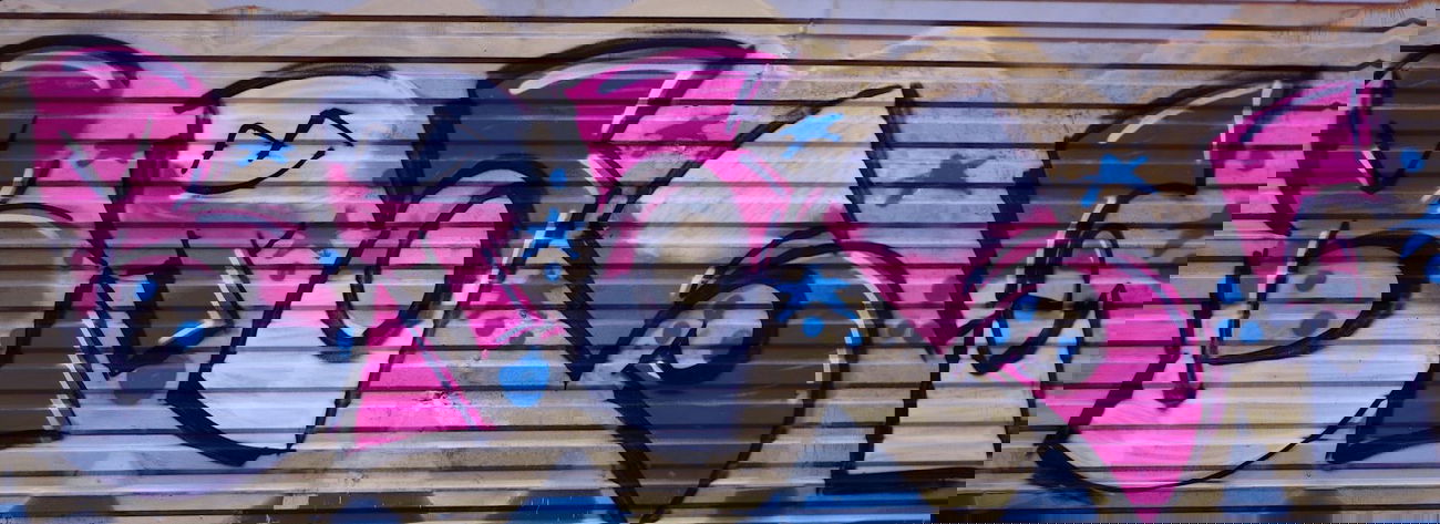 Graffiti Wall - Photo by BRASE - line, BRASE, street