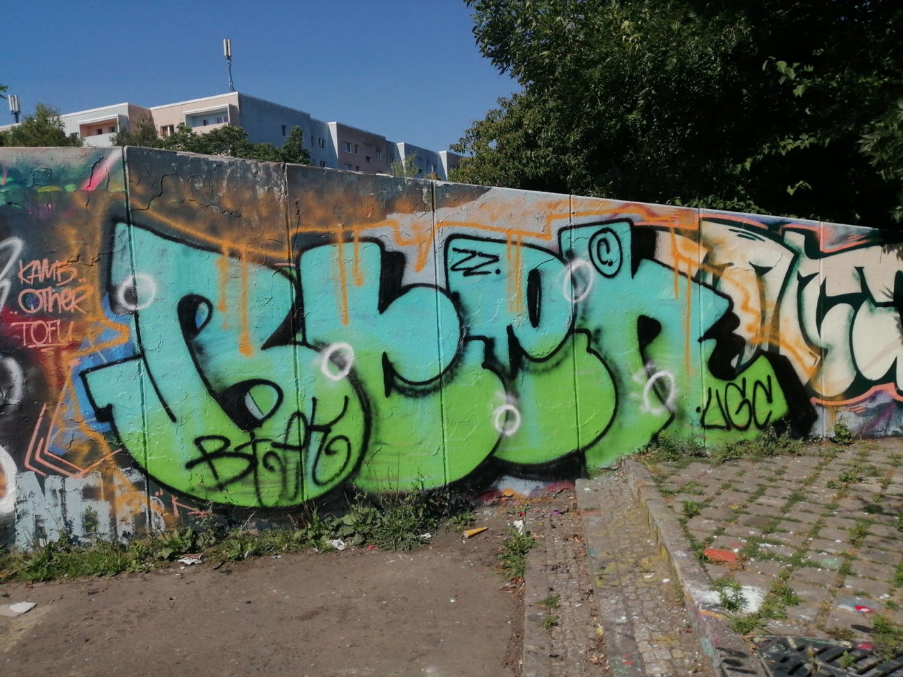 Graffiti Wall - Photo by BTEK (2022)