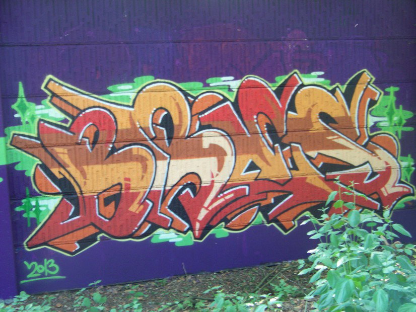 Graffiti Wall - Photo by BTT0341 - Bres, Essen