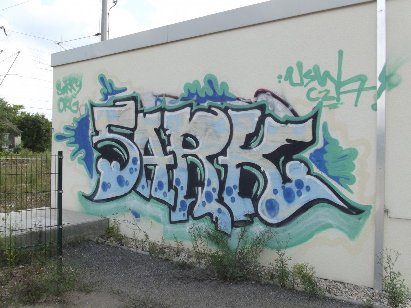 Graffiti Bombing - Photo by BTT0341