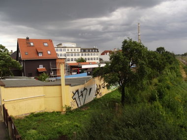 Graffiti Bombing - Photo by BTT0341 - Iso, Leipzig, Wall