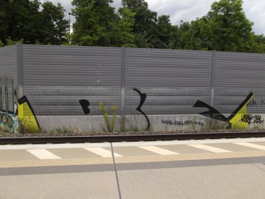 Graffiti Bombing - Photo by BTT0341 - BE, Gäng, Leipzig