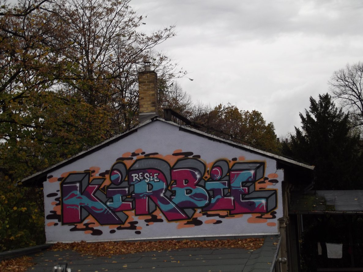 Graffiti Wall - Photo by BTT0341 - Kirbie, Resie, Leipzig