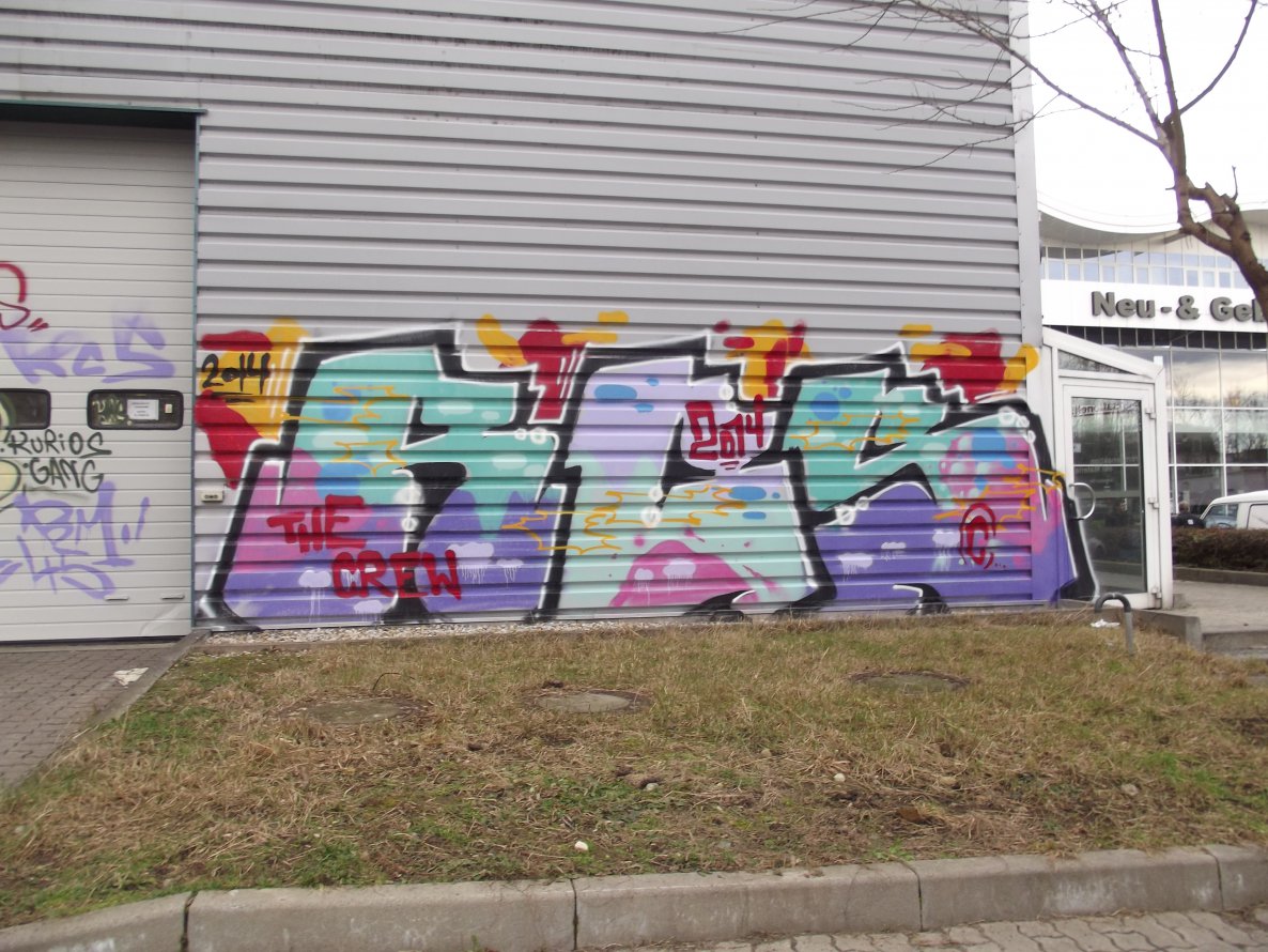 Graffiti Bombing - Photo by BTT0341 - rcs, radicals, leipzig (2014)