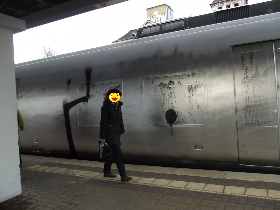 Graffiti Train - Photo by BTT0341 - po, leipzig, wholecar