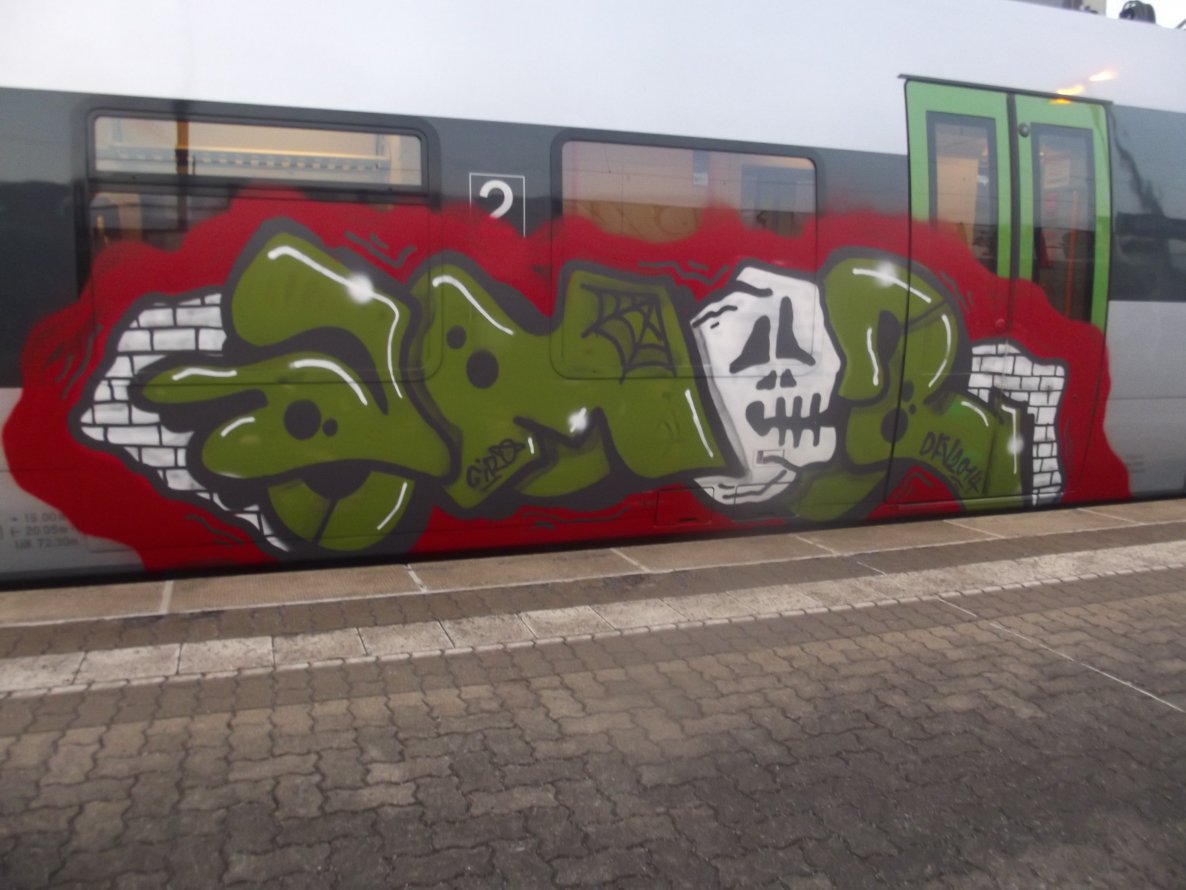 Graffiti Train - Photo by BTT0341 - leipzig, giro