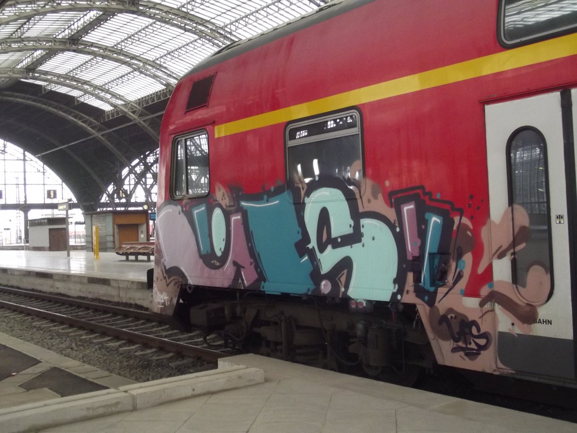 Graffiti Train - Photo by BTT0341 - üf, leipzig (2014)