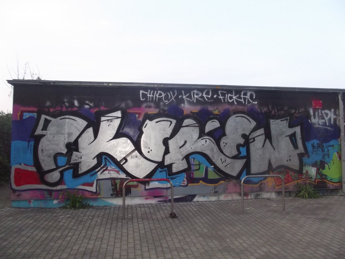 Graffiti Bombing - Photo by BTT0341 - ek, leipzig