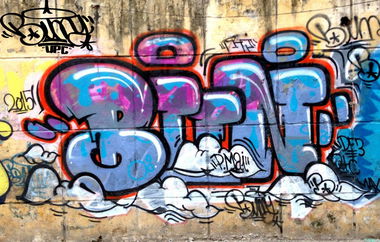 Graffiti Wall in Hà N?i - Photo by BUNNY - bunny, UPc246 (2015)