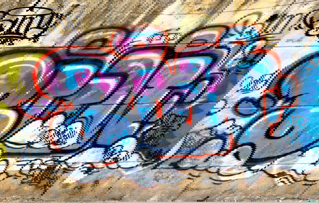 Graffiti Wall in Hà N?i - Photo by BUNNY - bunny, UPc246 (2015)