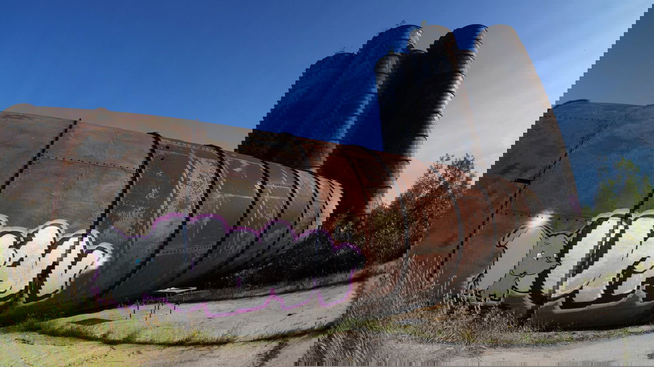 Graffiti Bombing - Photo by BURAN - Uran, Buran (2013)