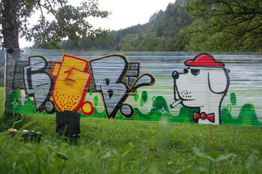 Graffiti Wall in salzburg - Photo by BackgroundBoys - bgb, ironie