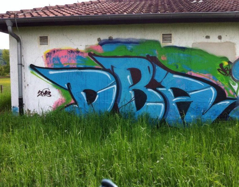 Graffiti Bombing in Karlsruhe - Photo by Badner - dba, crew, dba (2013)
