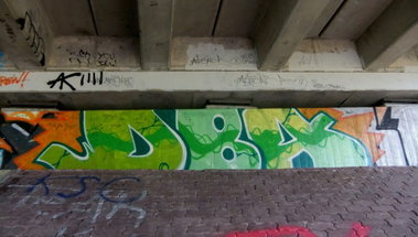 Graffiti Bombing in Karlsruhe - Photo by Badner - dba, crew, dba (2010)